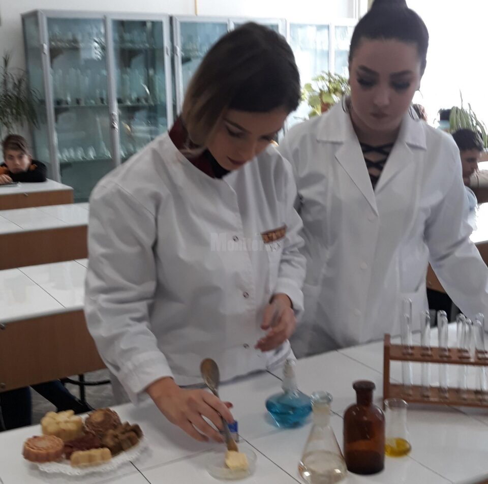 Premii pentru elevi ai Colegiului Tehnic de Industrie Alimentară Suceava