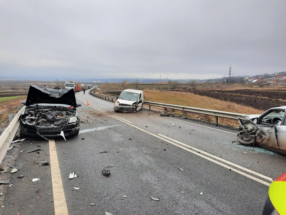 Accident pe șoseaua de centură a municipiului Suceava, în zona sensului giratoriu de la Sf. Ilie – Moara