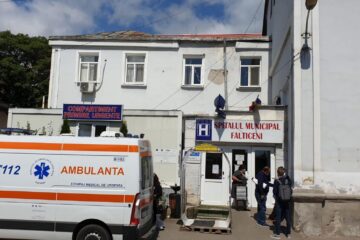 În 6 ianuarie, la centrul de la Spitalul Fălticeni nu a fost vaccinat anti-Covid nici un cadru medical