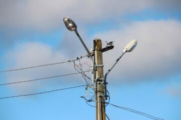Ca urmare a distrugerii stâlpului a fost afectată și alimentarea cu energie electrică în satul Siliștea