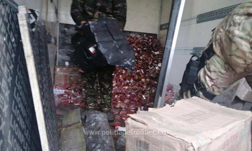 Țigările, în valoare de aproape 204.000 de lei, au fost confiscate
