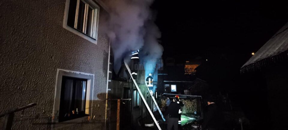 Pompierii din Vatra Dornei au avut de muncă mai bine de trei ore