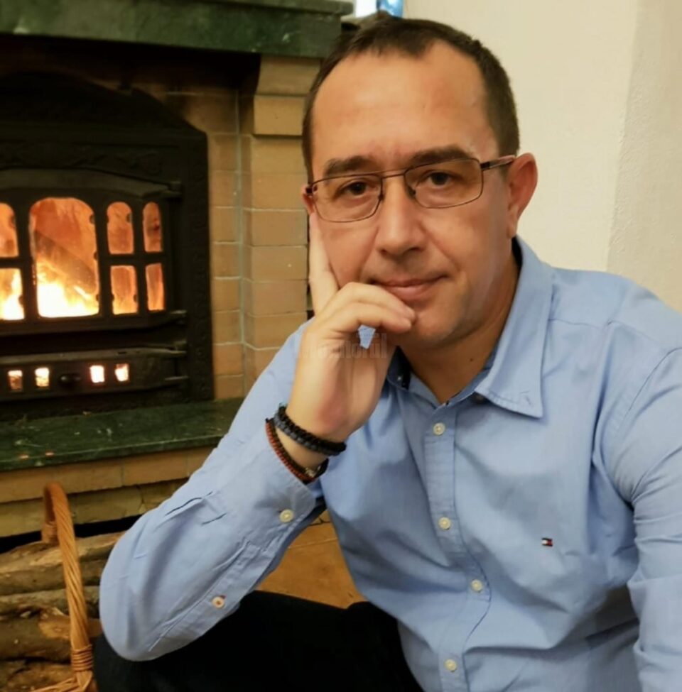 Noul director al cancelariei prefectului de Suceava este colonelul (r) Emilian Țehaniuc Noul director al cancelariei prefectului de Suceava este colonelul (r) Emilian Țehaniuc