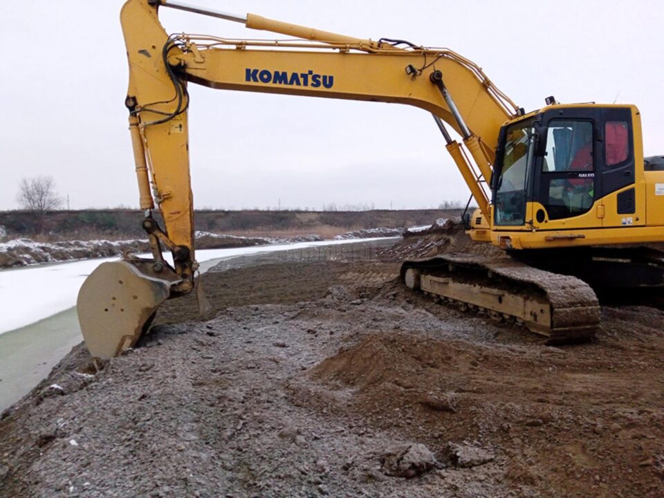 Utilaj descoperit în zona excavărilor de reprezentanți ai organismelor aflate în control