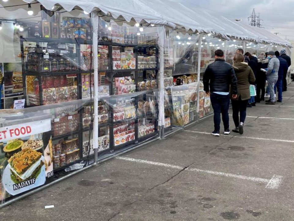 Reduceri pentru iubitorii de fashion și delicii turcești pentru pofticioși, la Iulius Mall Suceava Reduceri pentru iubitorii de fashion și delicii turcești pentru pofticioși, la Iulius Mall Suceava