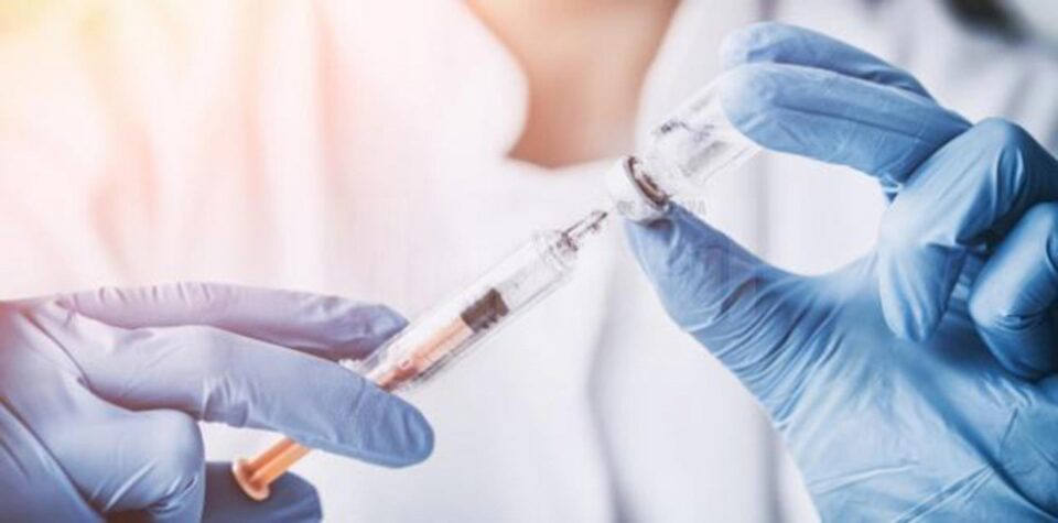 Peste 74 la sută din cadrele medicale din Gura Humorului s-au vaccinat anti-Covid