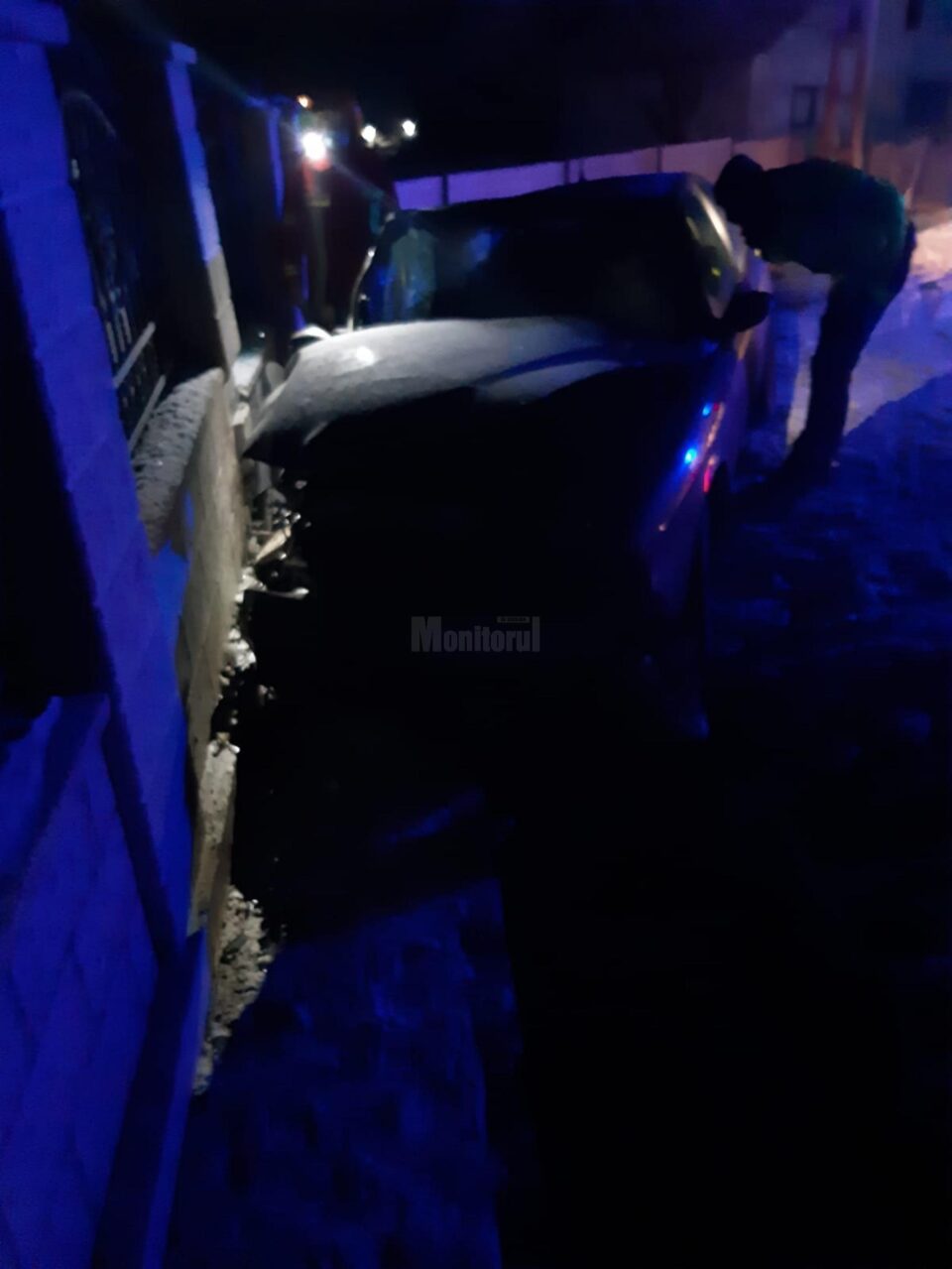 Autoturismul implicat in accident la Zaharesti
