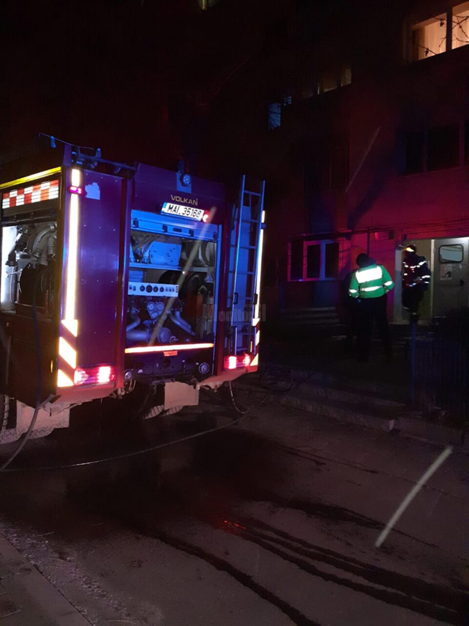 Pompierii au lichidat repede incendiul