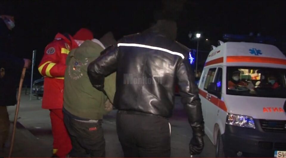 Oamenii străzii, adunați de Poliția Locală Suceava, testați de Covid și duși la adăpost