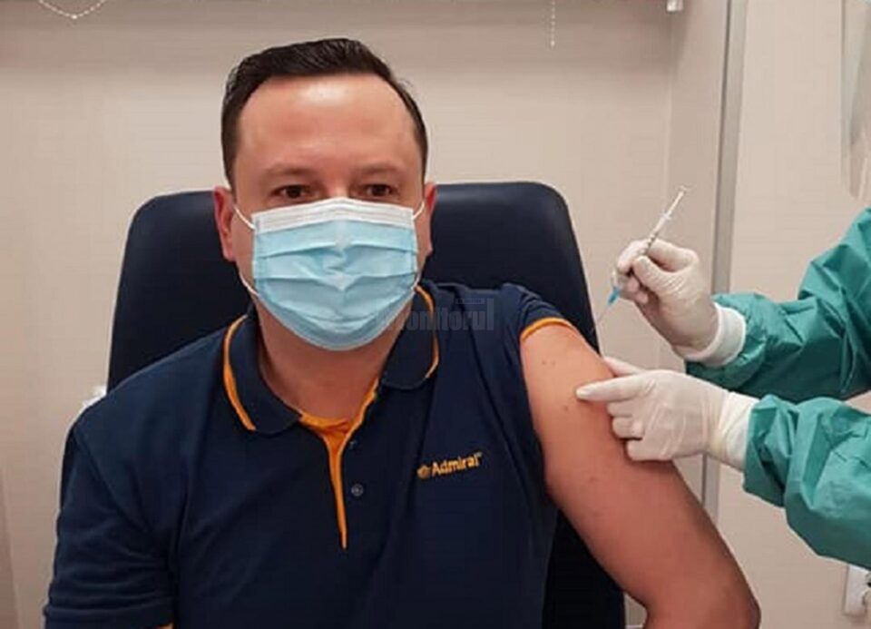 Alexandru Moldovan și cei doi subprefecți s-au vaccinat anti-Covid
