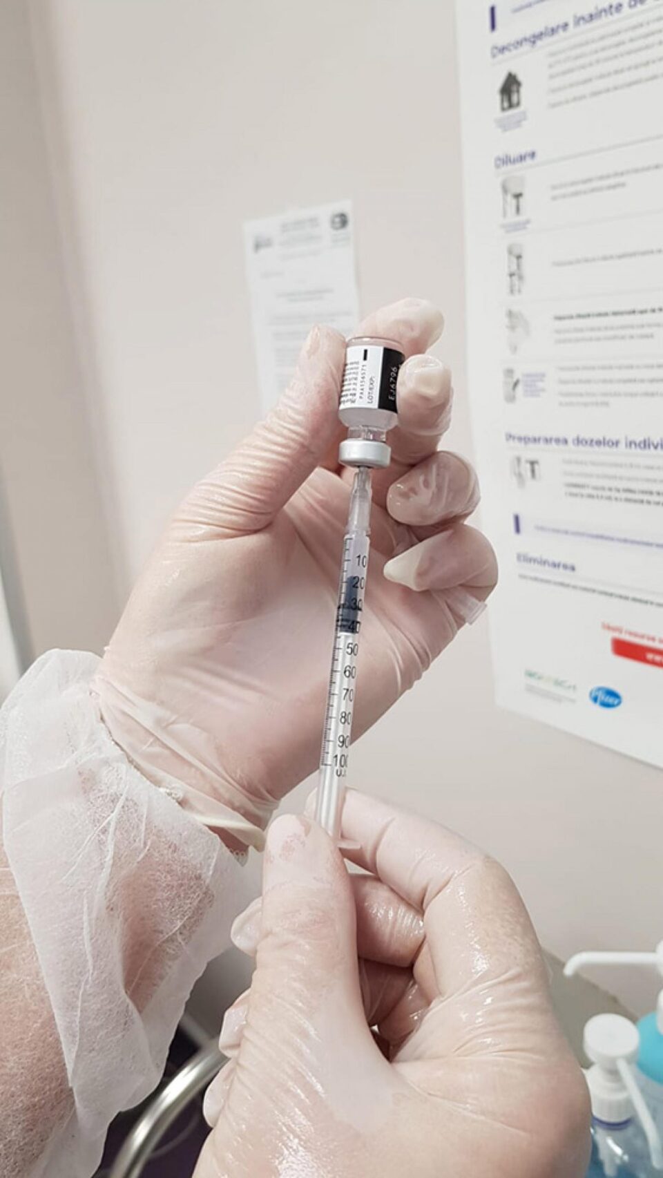 Anticorpi COVID-19 după administrarea vaccinului Pfizer