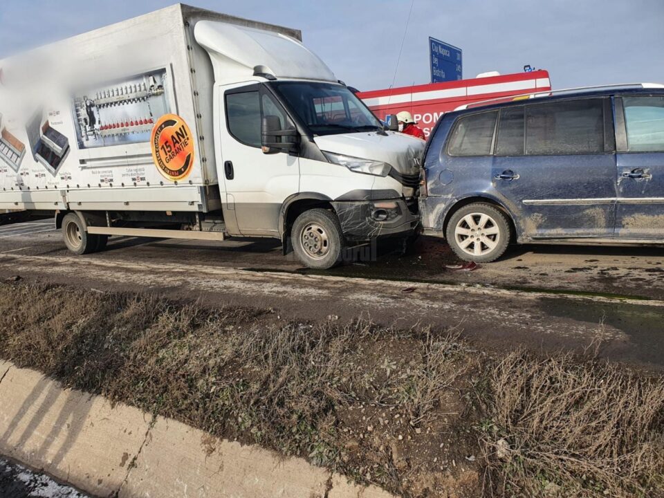 Tamponare față-spate în evenimentul rutier de după Zidul Morții