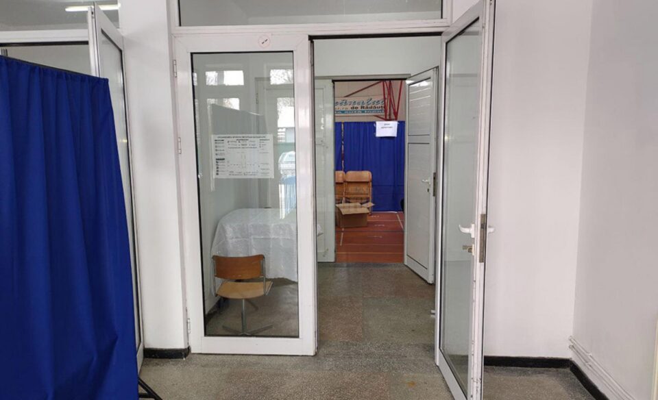 Centrele de vaccinare din Rădăuți, pregătite pentru debutul campaniei anti-Covid