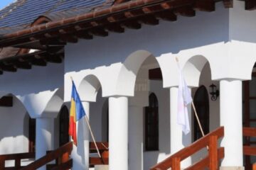 Arhiepiscopia Sucevei vrea să atragă fonduri pentru construirea unei policlinici și a unui spital care să poarte numele „Anastasie Crimca”