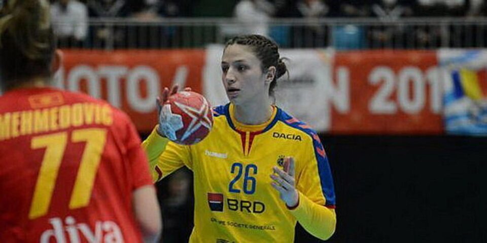Anca Polocoșer este o obișnuită a echipei naționale de handbal feminin
