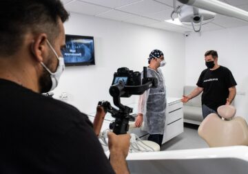 Mi-am pus dentistul pe scaun, în locul meu, și l-am chinuit cu 100 de întrebări