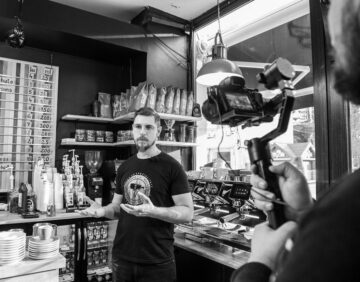 Trei băieți și un espresso