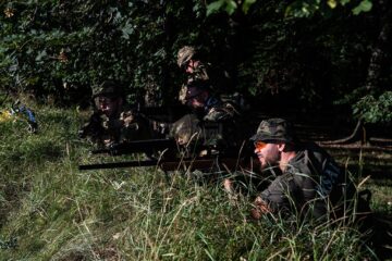 Am jucat airsoft în pădure la Ipotești