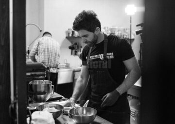 Din redacție, la restaurant. Ajutor de bucătar la LOVEGAN