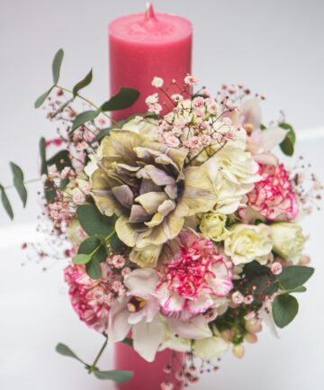 Aranjamente unice, „flori pentru suflet”, ofertă bogată pentru 8 Martie, toate la Queen Concept Flowers
