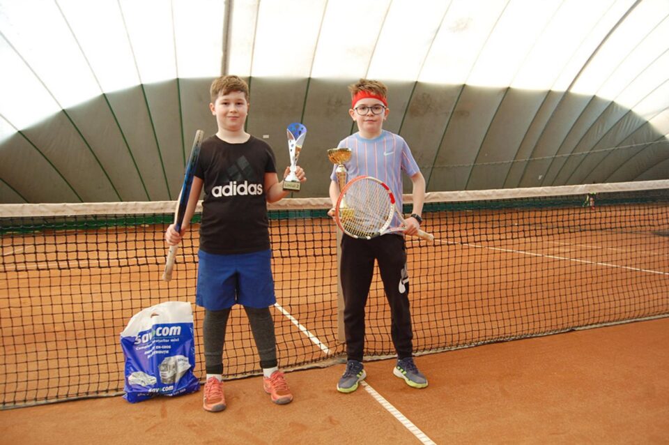 Finaliștii categoriei băieți 12 ani, Aris Anton și Ștefan Morari