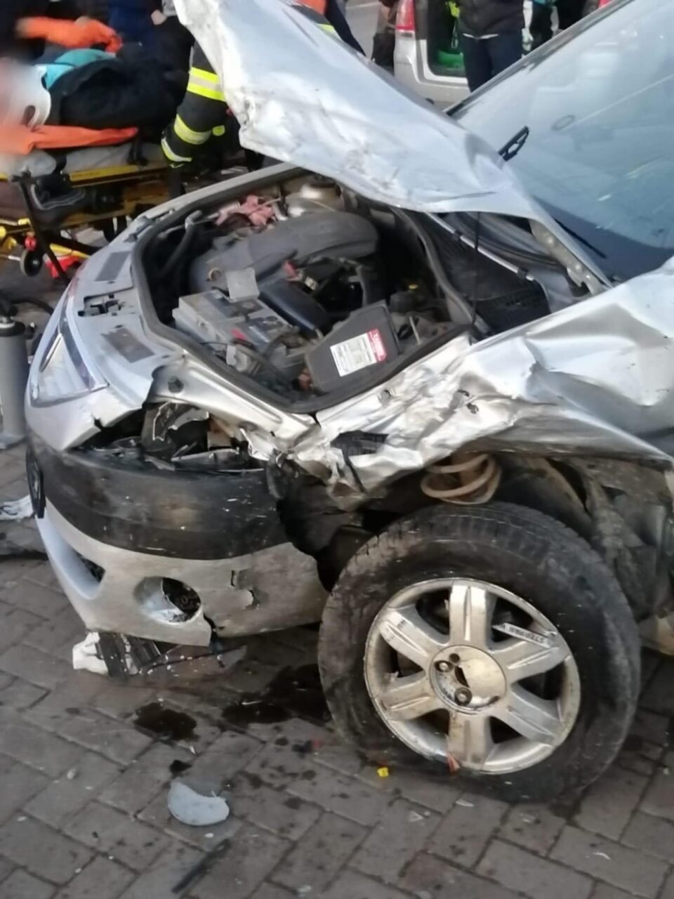 Accident cu doi răniți, la Marginea