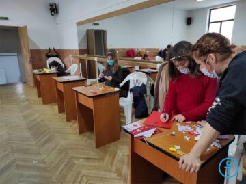 Atelier de mărțișoare pentru copii din Fălticeni