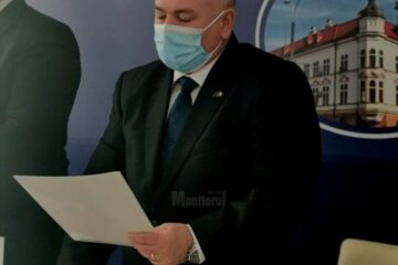 Noul prefect de Suceava, Iulian Cimpoeșu, a depus jurământul
