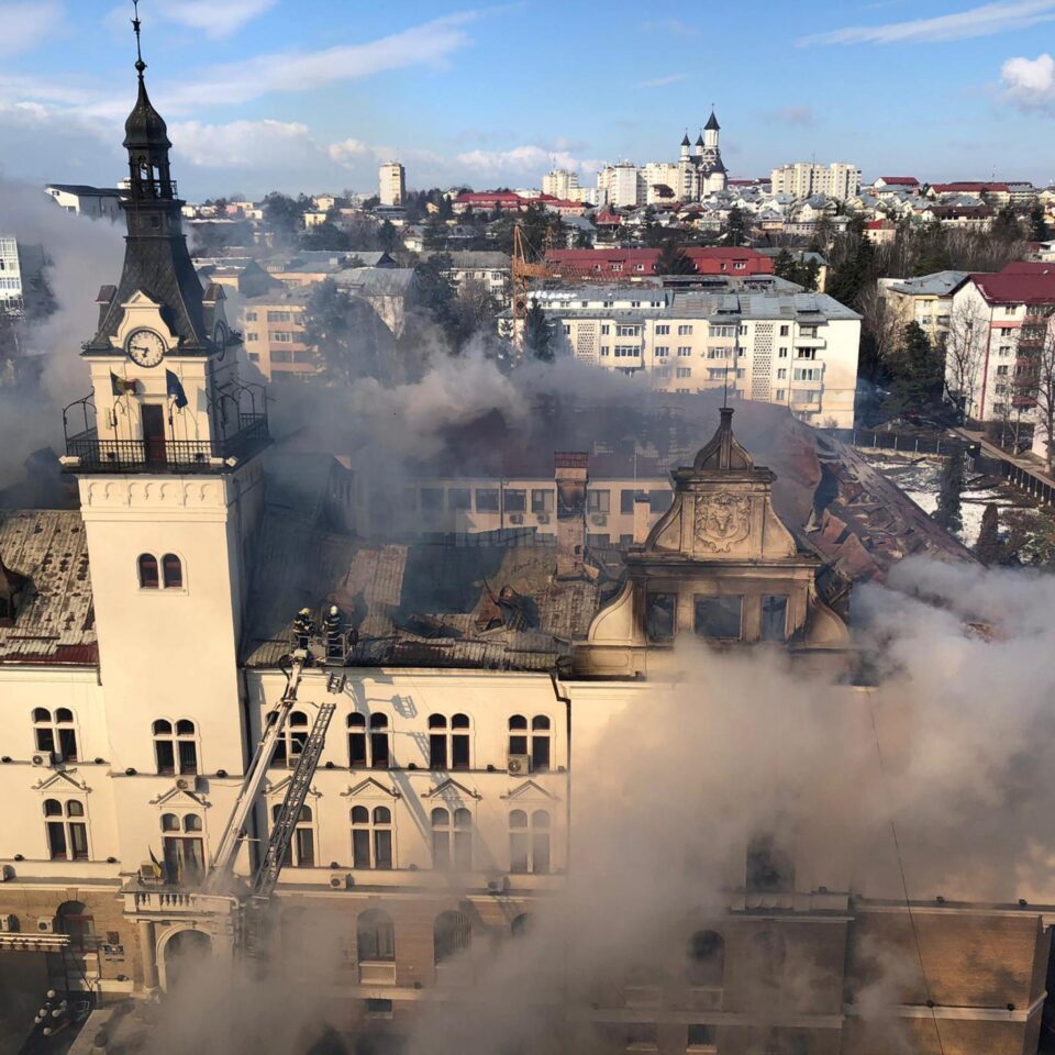 incendiu prefectura