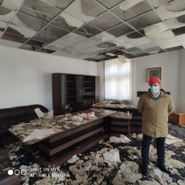 Biroul subprefectului Daniel Prorociuc este printre cele mai afectate