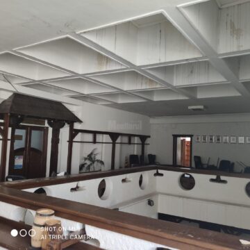 Imagini cu dezastrul din interiorul Palatului Administrativ