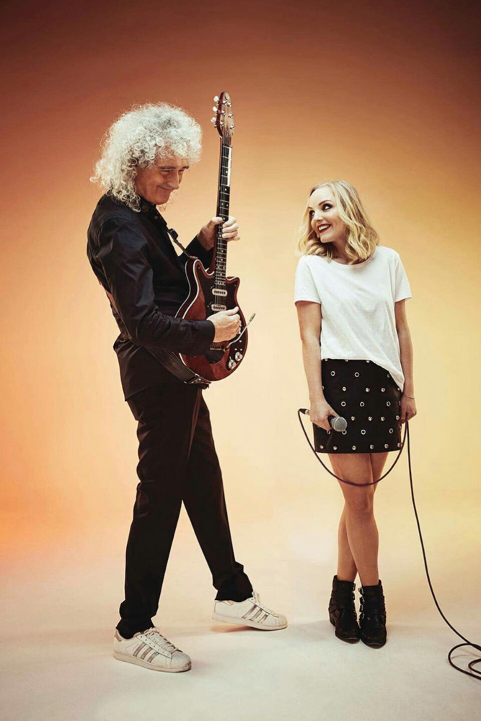 Brian May (Queen) și Kerry Ellis