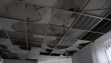 Imagini cu dezastrul din Palatul Administrativ Suceava. Întrebare cheie în anchetă: De ce nu au pornit senzorii de incendiu?