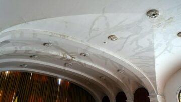 Imagini cu dezastrul din Palatul Administrativ Suceava. Întrebare cheie în anchetă: De ce nu au pornit senzorii de incendiu?