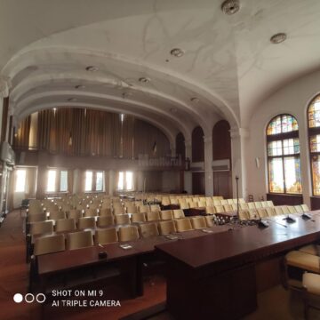 Imagini cu dezastrul din Palatul Administrativ Suceava. Întrebare cheie în anchetă: De ce nu au pornit senzorii de incendiu?