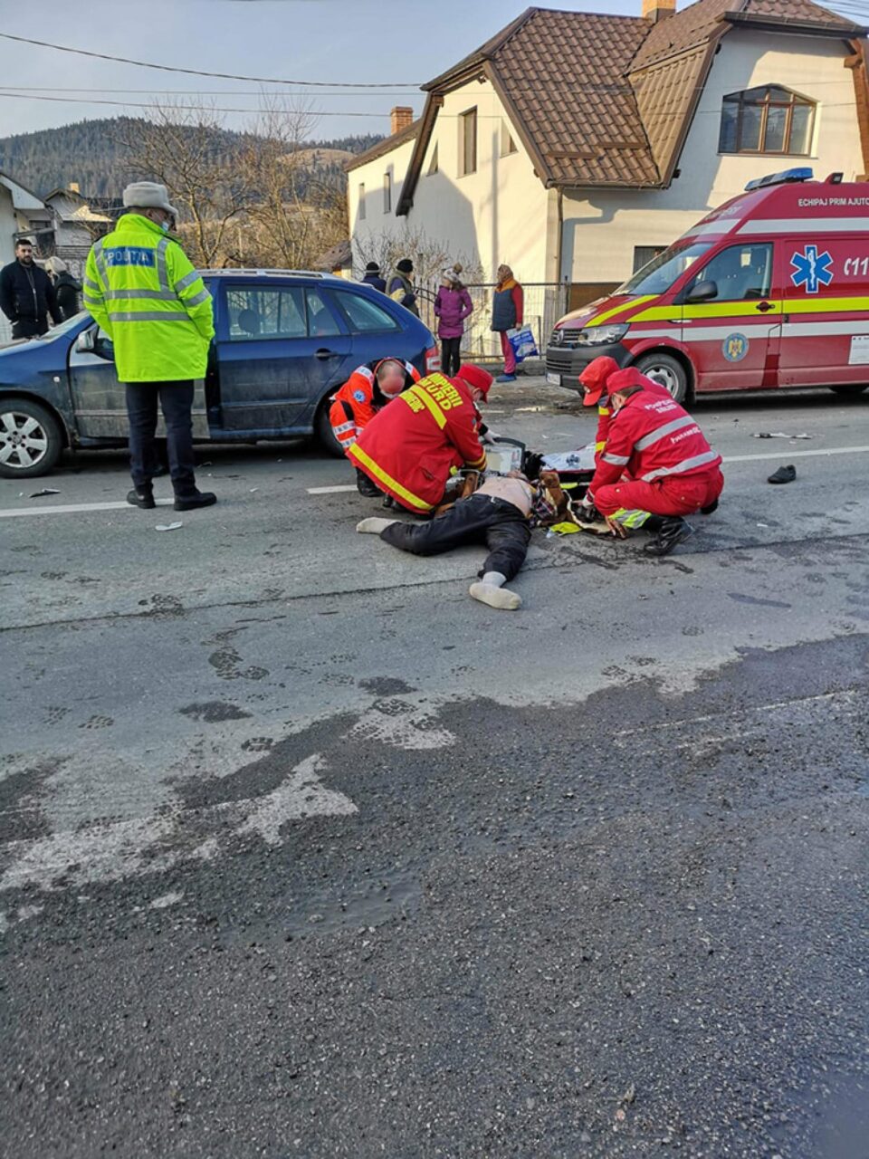 Impactul violent i-a fost fatal bărbatului angajat regulamentar în traversare