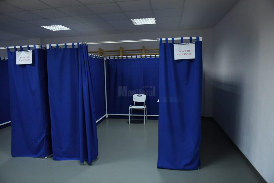 Centrul de vaccinare AstraZeneca de la Colegiul Stefan cel Mare Suceava