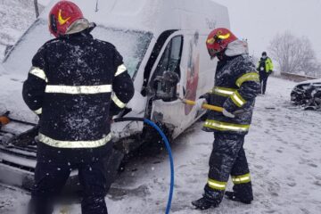 Al doilea accident, vineri dimineață, în zona Fălticeni