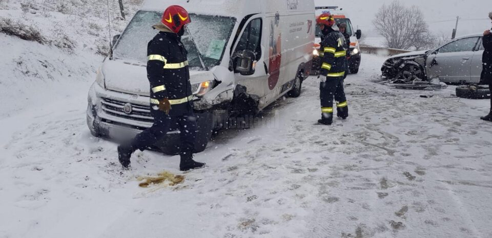 Al doilea accident, vineri dimineață, în zona Fălticeni