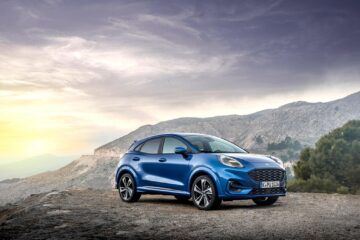 Noul Ford Puma, echipat cu motor de 1.0 l EcoBoost Hybrid, în varianta cu transmisie automată în 7 trepte este disponibil acum pentru comandă la UNION CARS - dealerul tău Ford din Suceava!