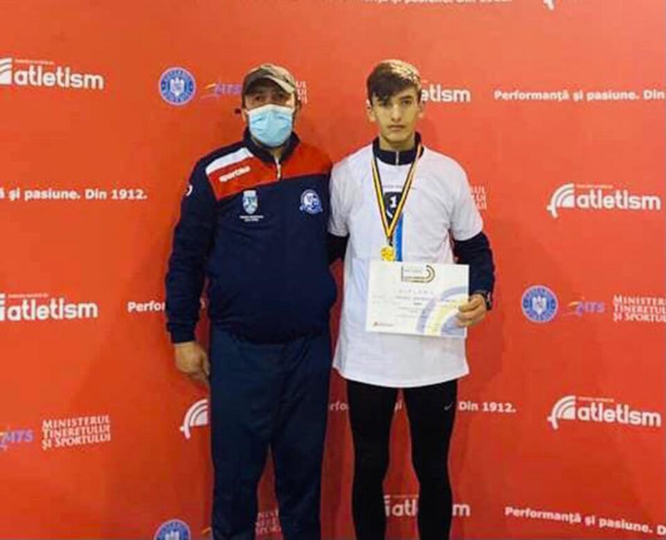 Cristian și Alexandru Prâsneac au toate motivele de bucurie după campionatele naționale Cristian și Alexandru Prâsneac au toate motivele de bucurie după campionatele naționale