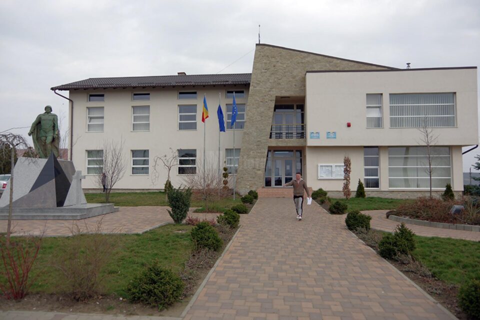 Moara a ieșit de sub restricții