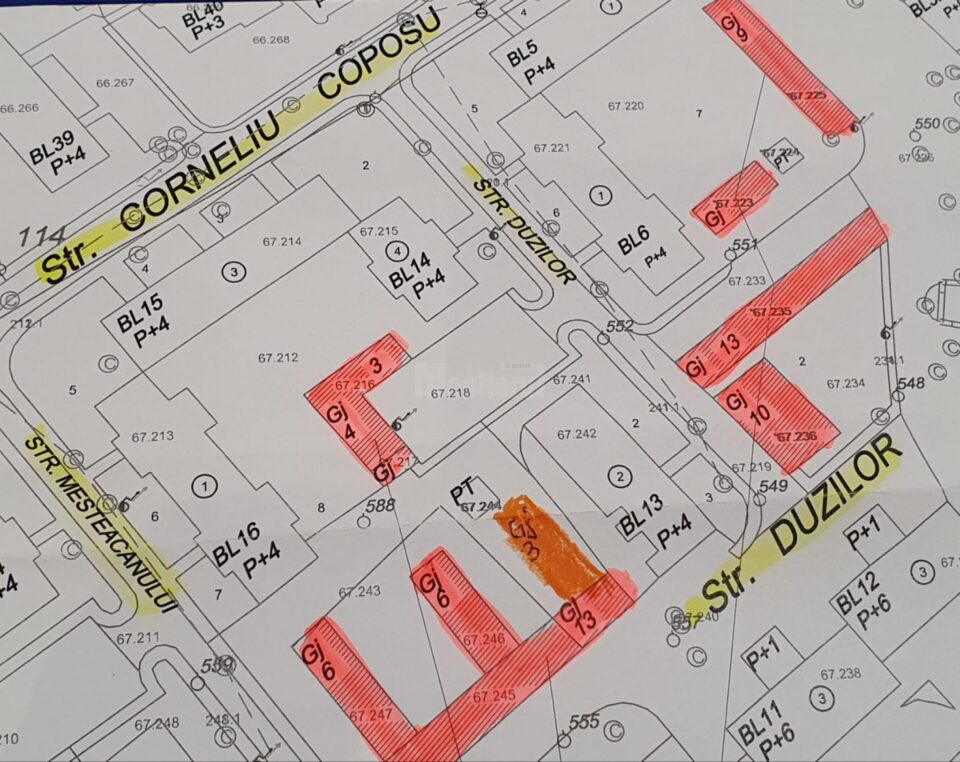 Barele de garaje din Obcini care urmează să fie demolate, conform deciziilor de Consiliu Local