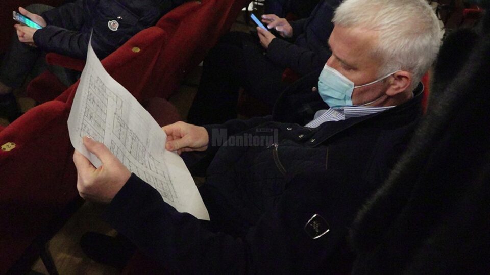 Întrunirea a avut loc în sala mare a Casei Municipale de Cultură Rădăuți
