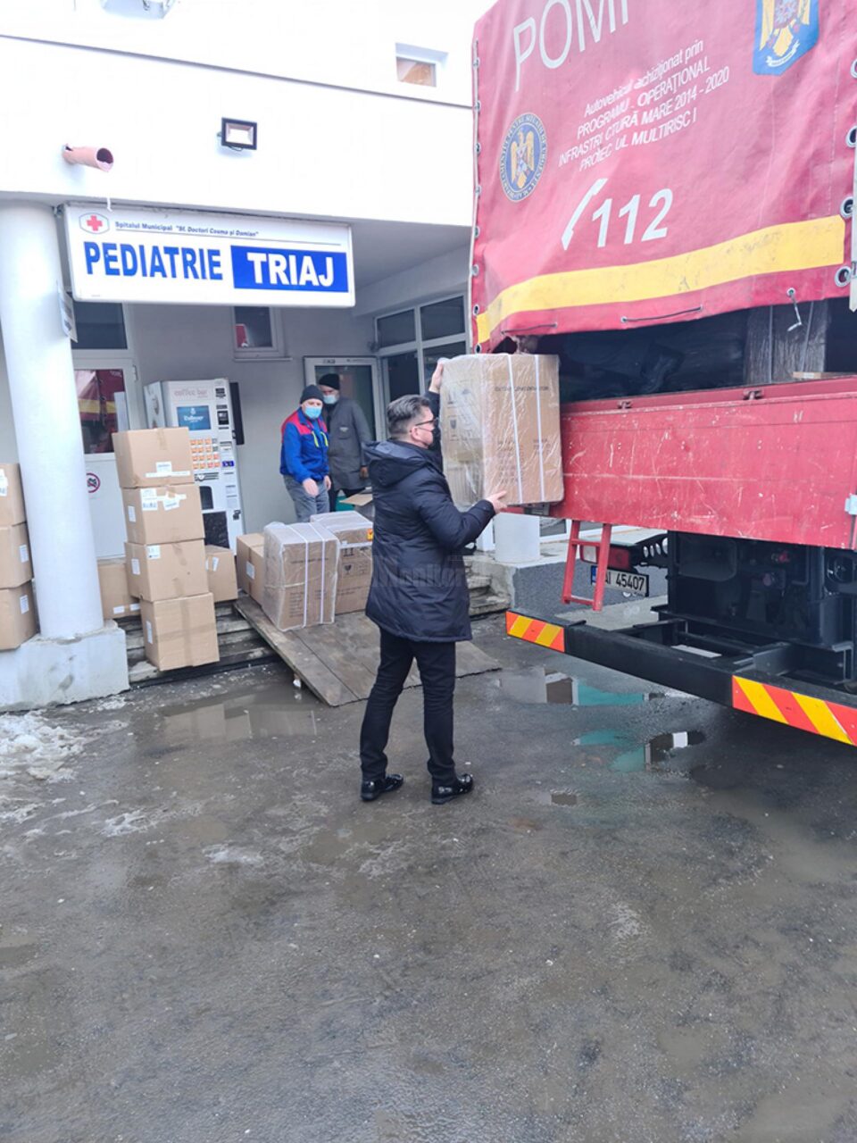 Spitalul Municipal Rădăuți a primit 30 de concentratoare de oxigen