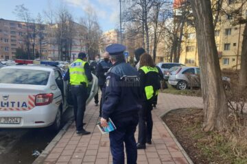 Trei tineri au încasat amenzi de 3.000 de lei, după o bătaie în fața magazinului Albina