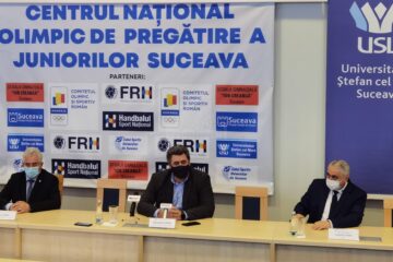 Centrul national olimpic de pregatire a juniorilor la handbal, oficializat la Suceava, prin vizita președintelui FRH, Alexandru Dedu