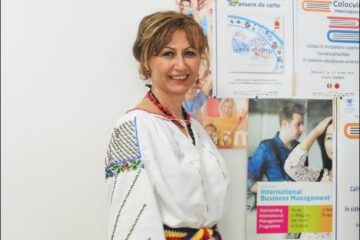 Lectorul univ.dr. Cătălina Pînzariu, de la USV, este consul general la Ambasada României din Maroc