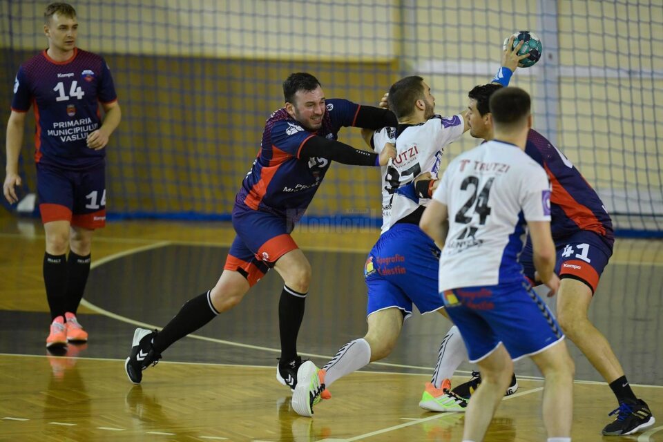 Duelul dintre CSU Suceava și CSM Vaslui a fost unul deosebit de fizic