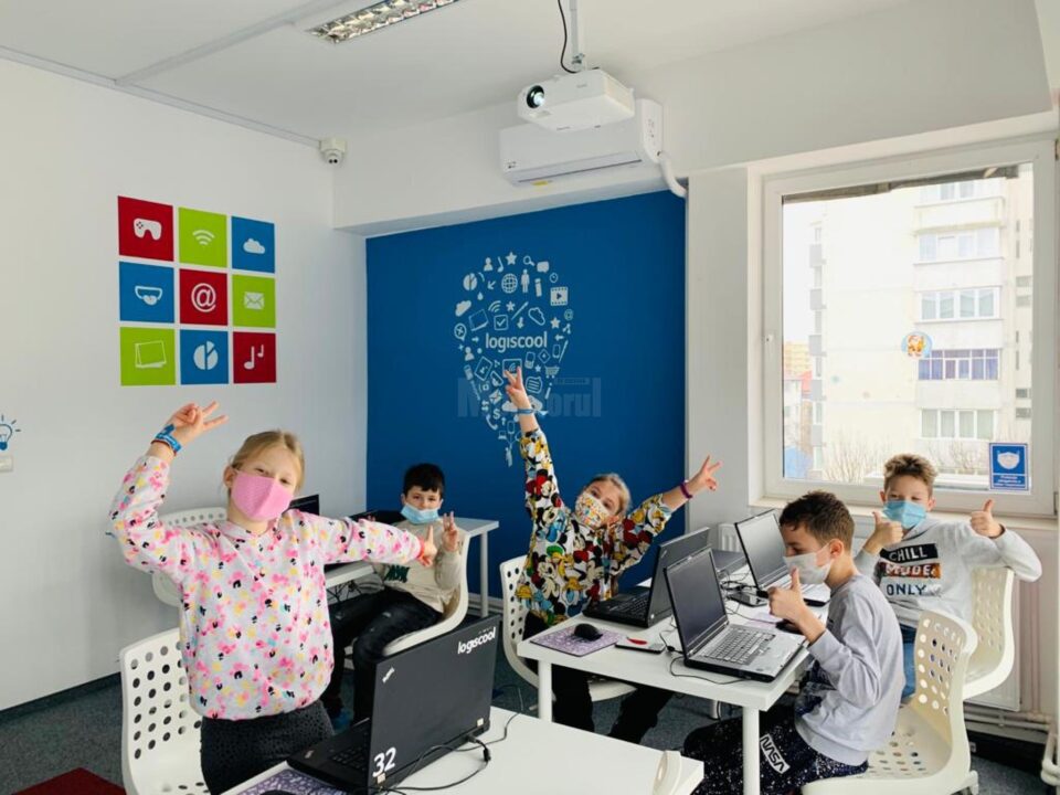 Logiscool Suceava vă așteaptă la tabere și ateliere digitale în vacanța de primăvară